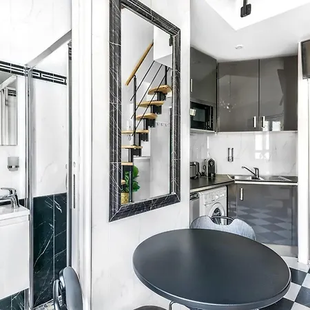 Colisee - Champs Elysees By B'your Apartment